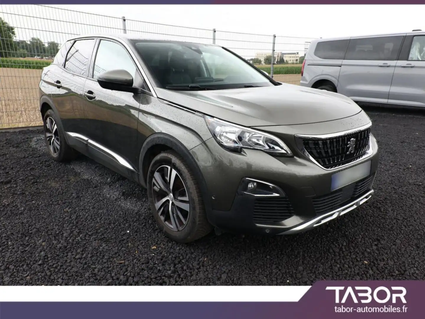Peugeot 3008 1.2 PureTech 130 Allure GPS radars Grau - 2