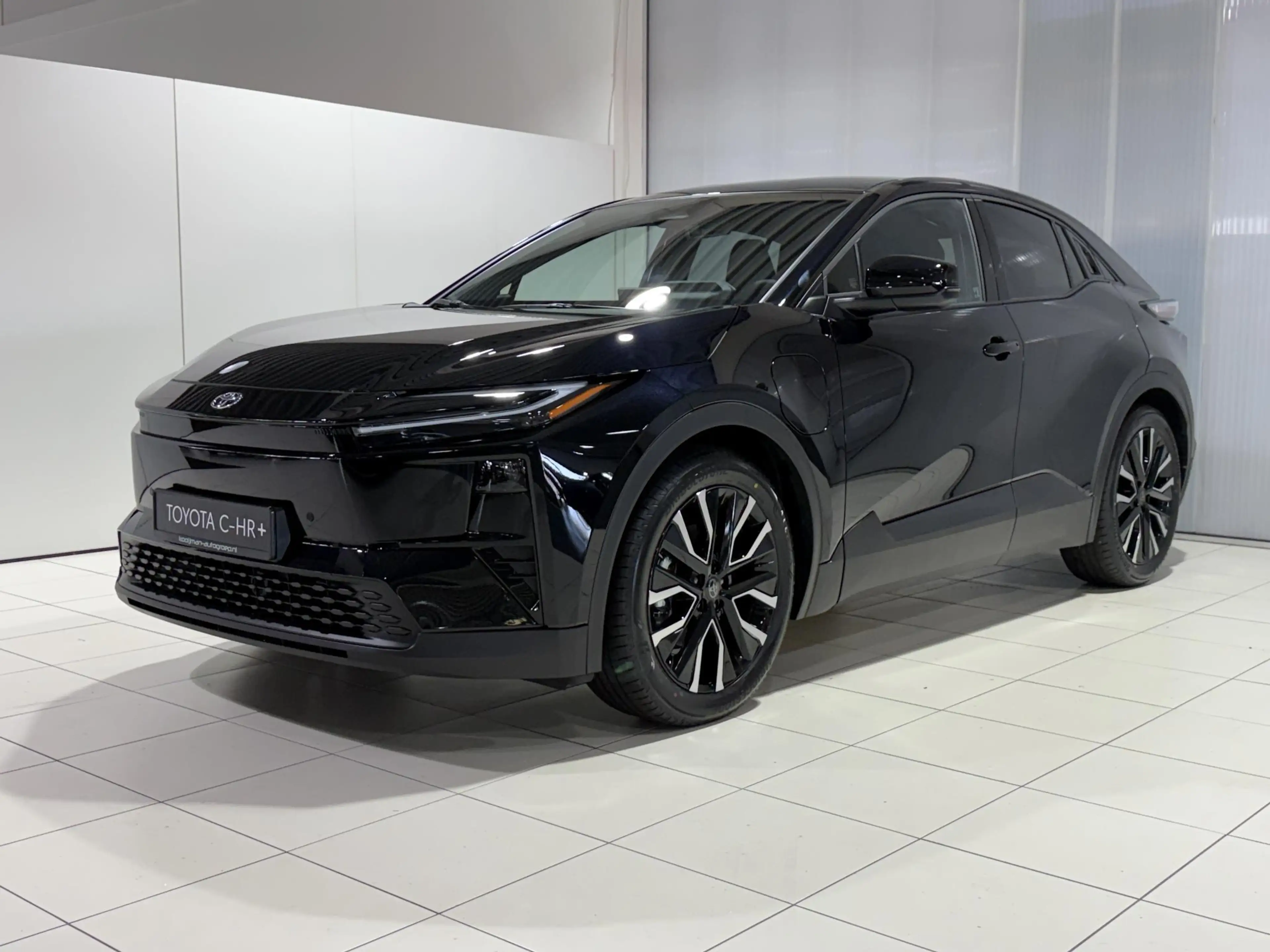 Toyota C-HR+ First Edition 77 kWh | VOORRAAD | 20" WIELEN | €2. — photo 7