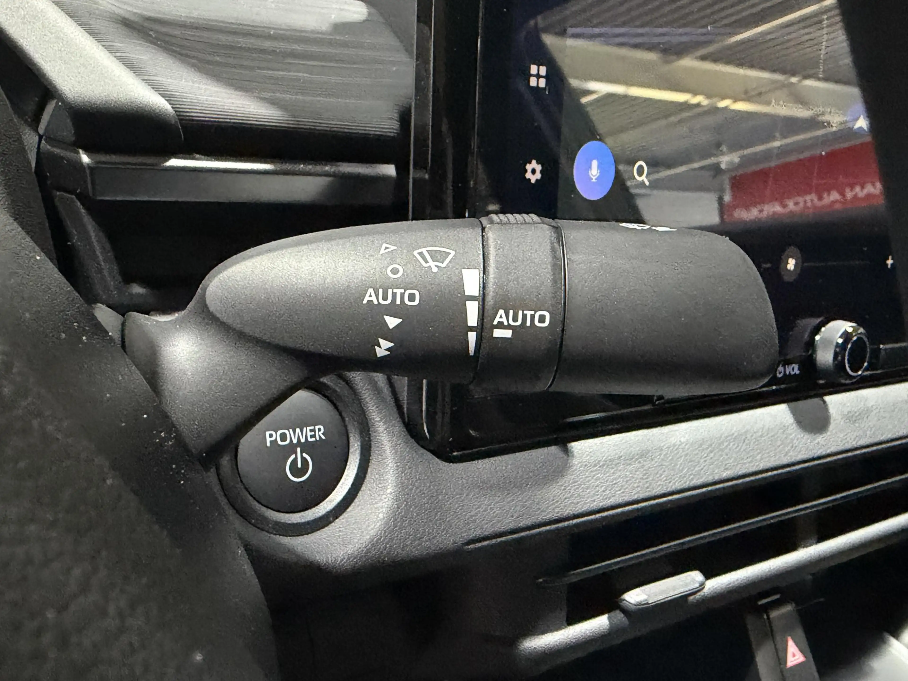Toyota C-HR+ First Edition 77 kWh | VOORRAAD | 20" WIELEN | €2. — photo 14
