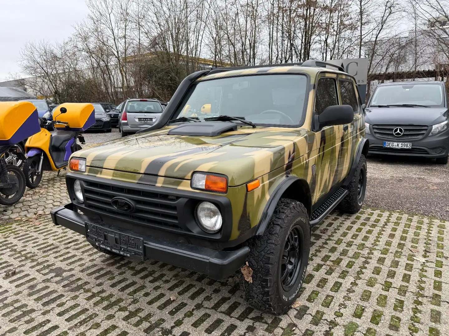 Lada Niva BRONTO 4x4/Klima/SHZ/AHK Braun - 2