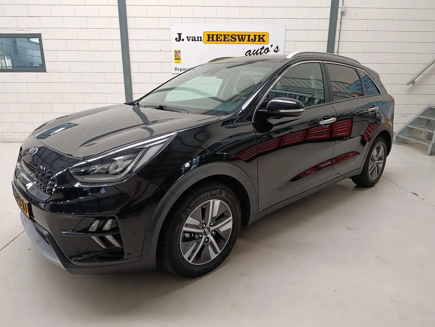 Kia Niro 1.6 GDi Hybrid DynamicPlusLine Leder | Stoel + Stu Noir - 1