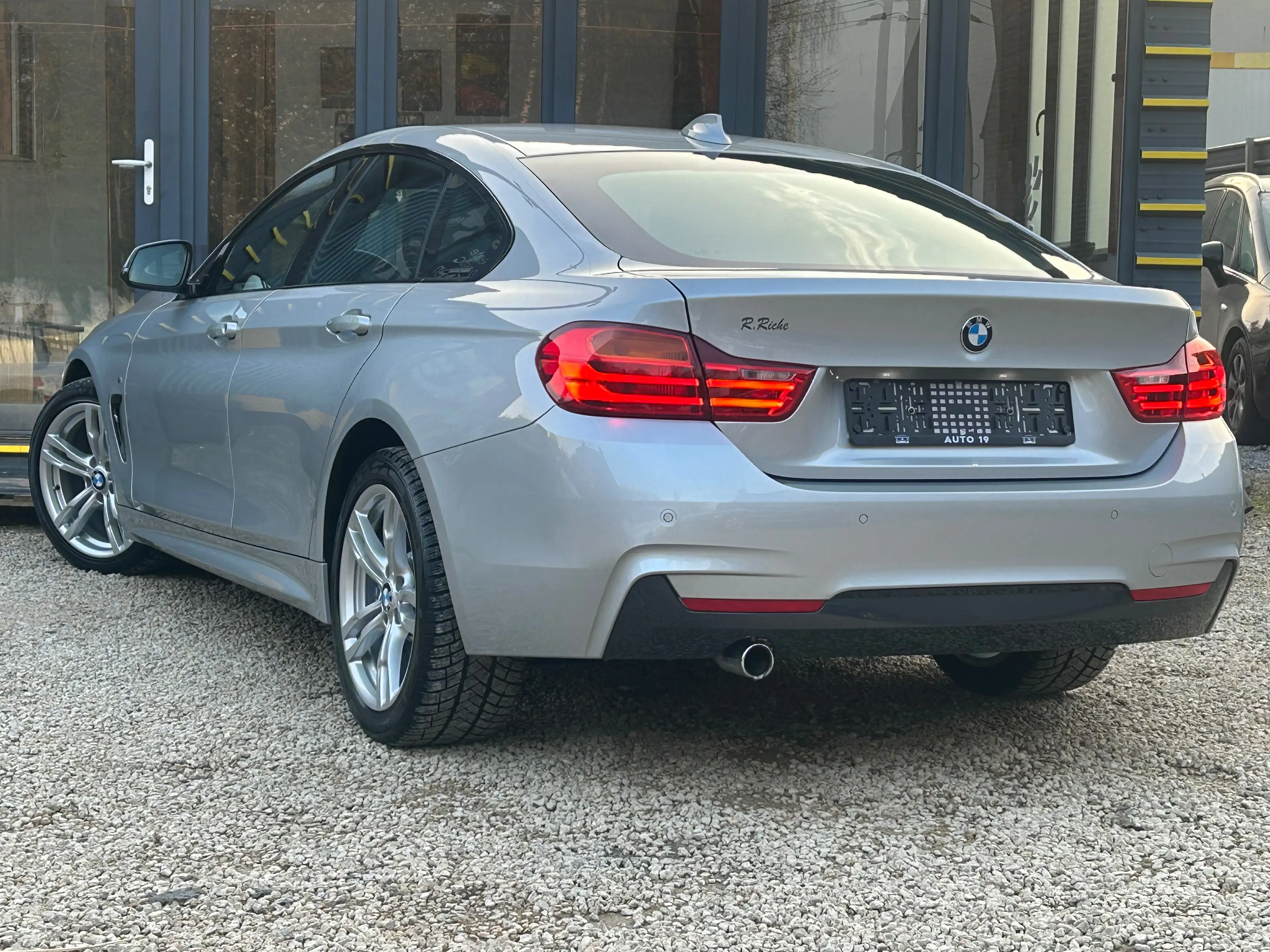 BMW 418 Gran Coupé 418 d M.PACK — photo 4
