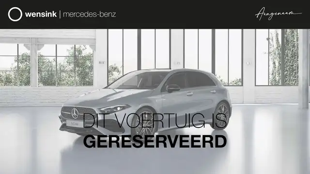 Mercedes-Benz A 140 250e Years Edtion | Panoramaschuifdak | AMG Line |