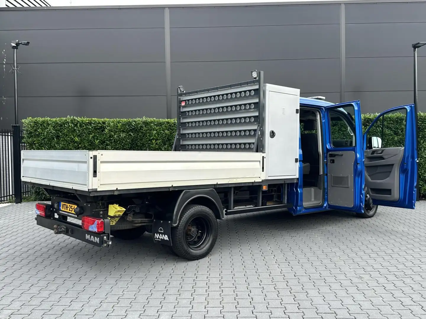 MAN TGE 50 2.0 5.180 Lang DubbelLucht DubbelCabine 7-PERS, Albastru - 2