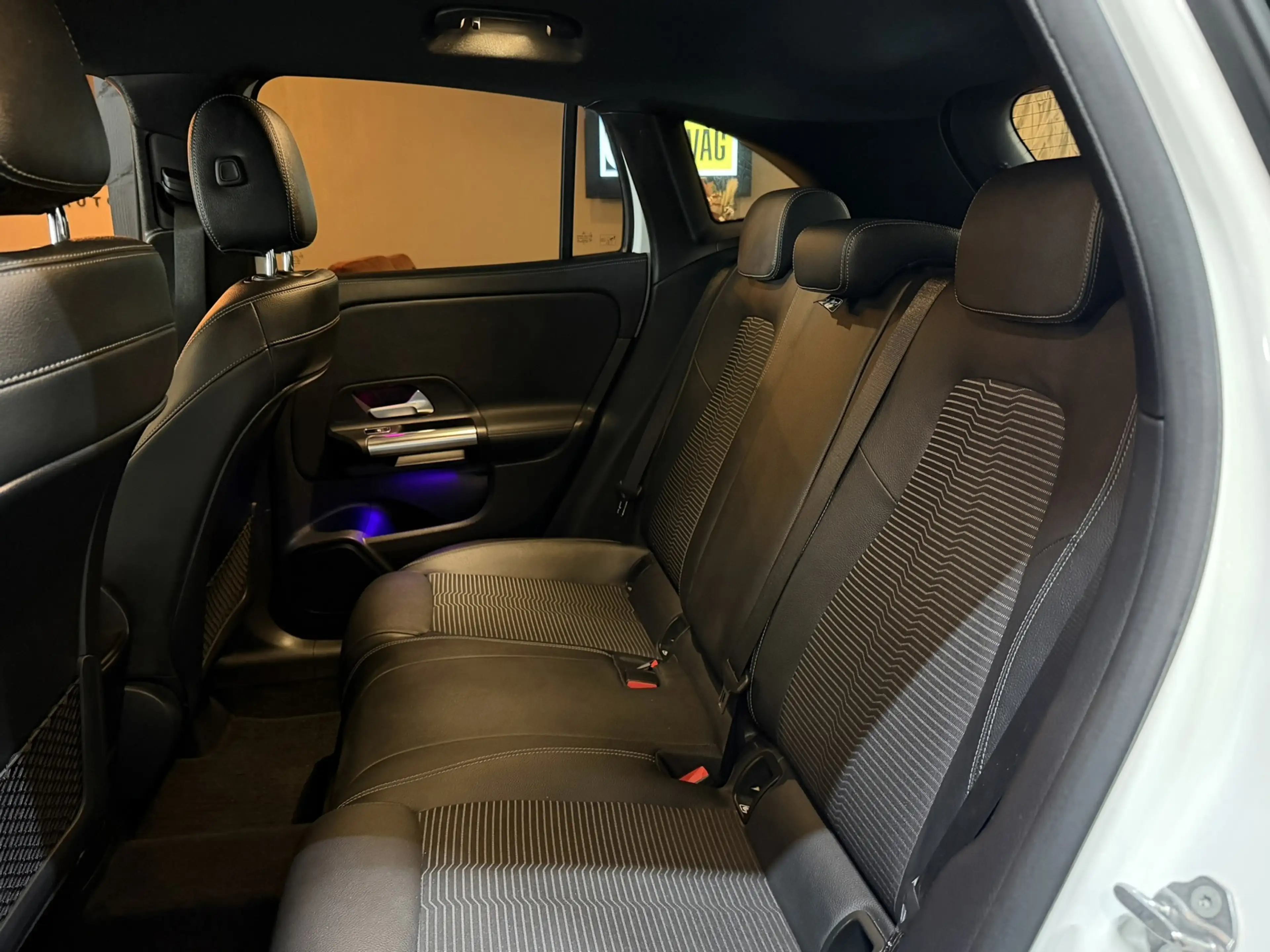 Mercedes-Benz GLA 250 e Business Solution Luxury Limited SOH100%|360° Ca — photo 27