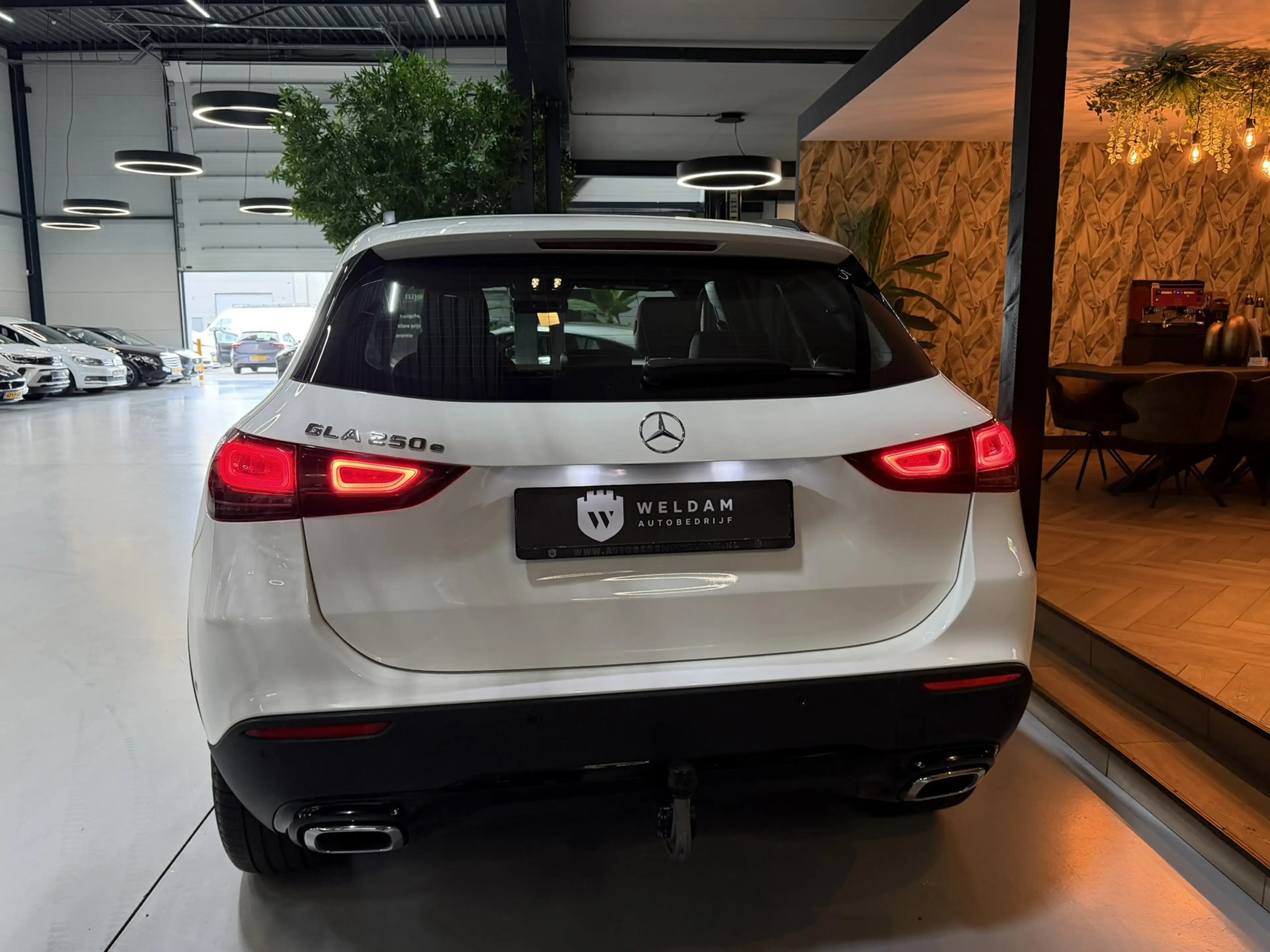 Mercedes-Benz GLA 250 e Business Solution Luxury Limited SOH100%|360° Ca — photo 21