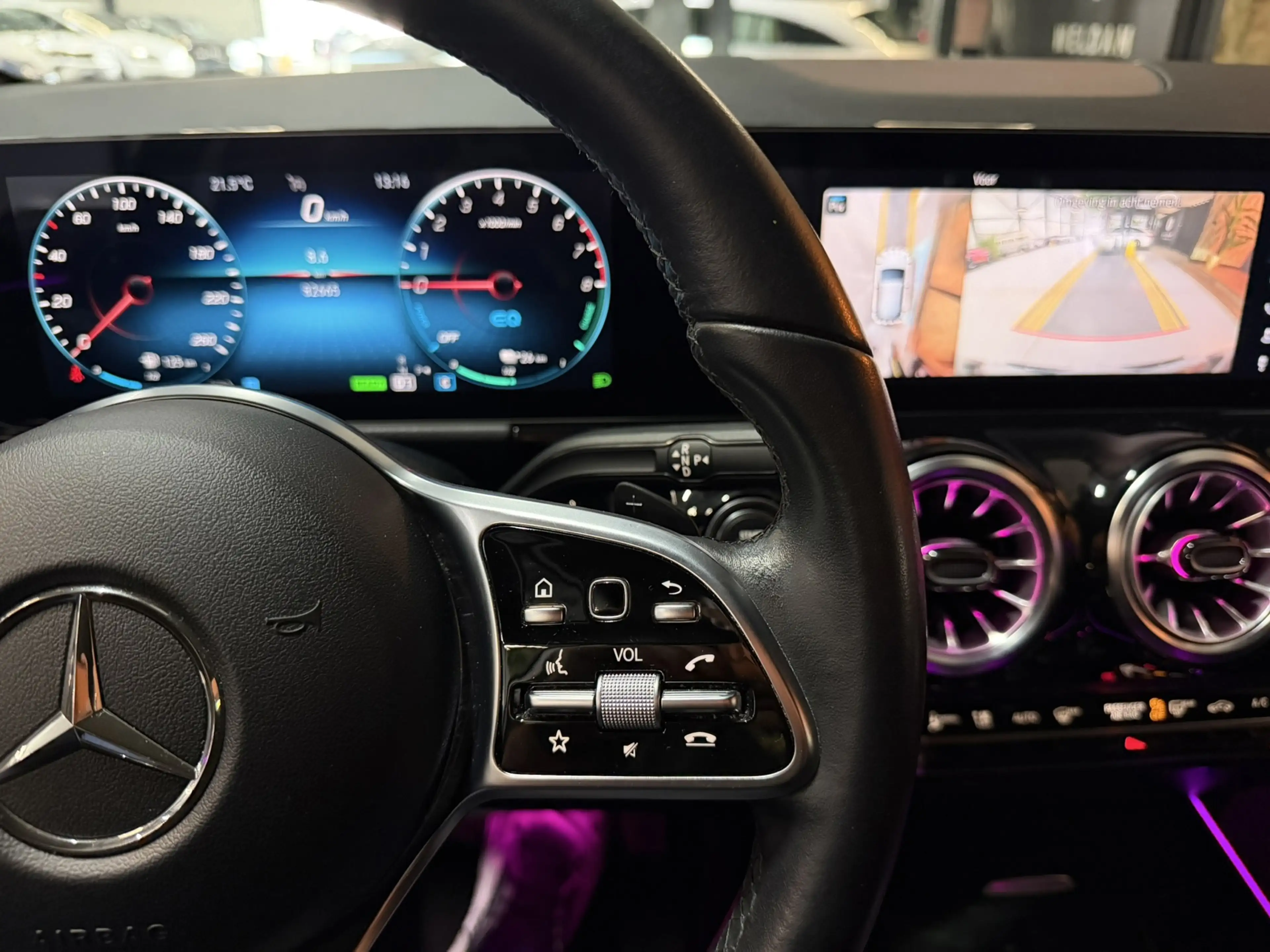 Mercedes-Benz GLA 250 e Business Solution Luxury Limited SOH100%|360° Ca — photo 34