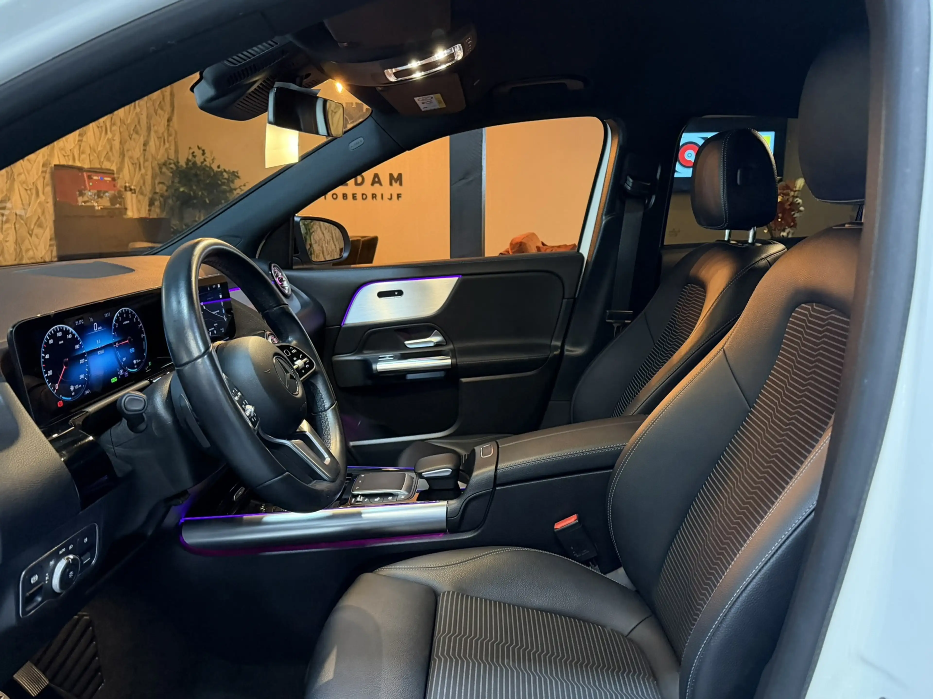 Mercedes-Benz GLA 250 e Business Solution Luxury Limited SOH100%|360° Ca — photo 26