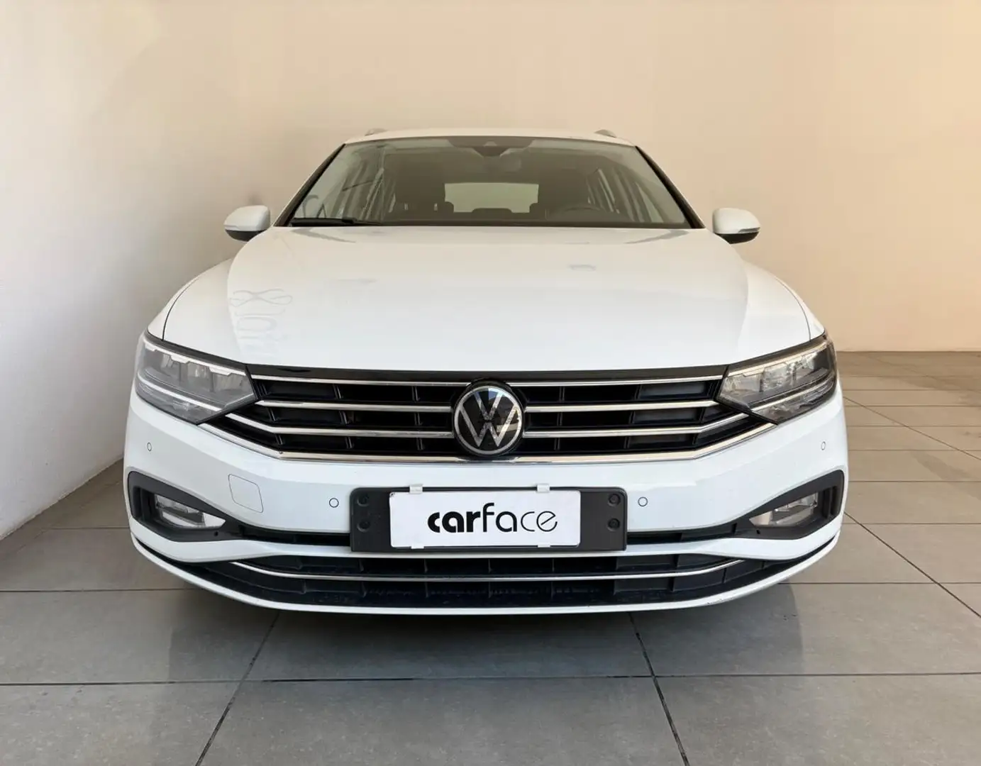 Volkswagen Passat Variant 2.0 TDI DSG Business Bianco - 2