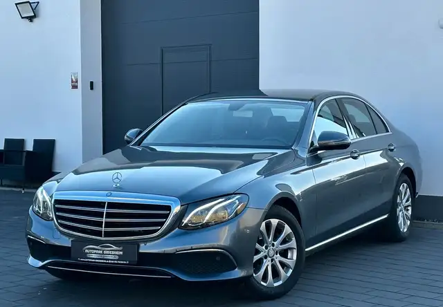 Mercedes-Benz E 200 Limousine 9G*LUXURY*AMBIENTE*NAVI*KAMERA*