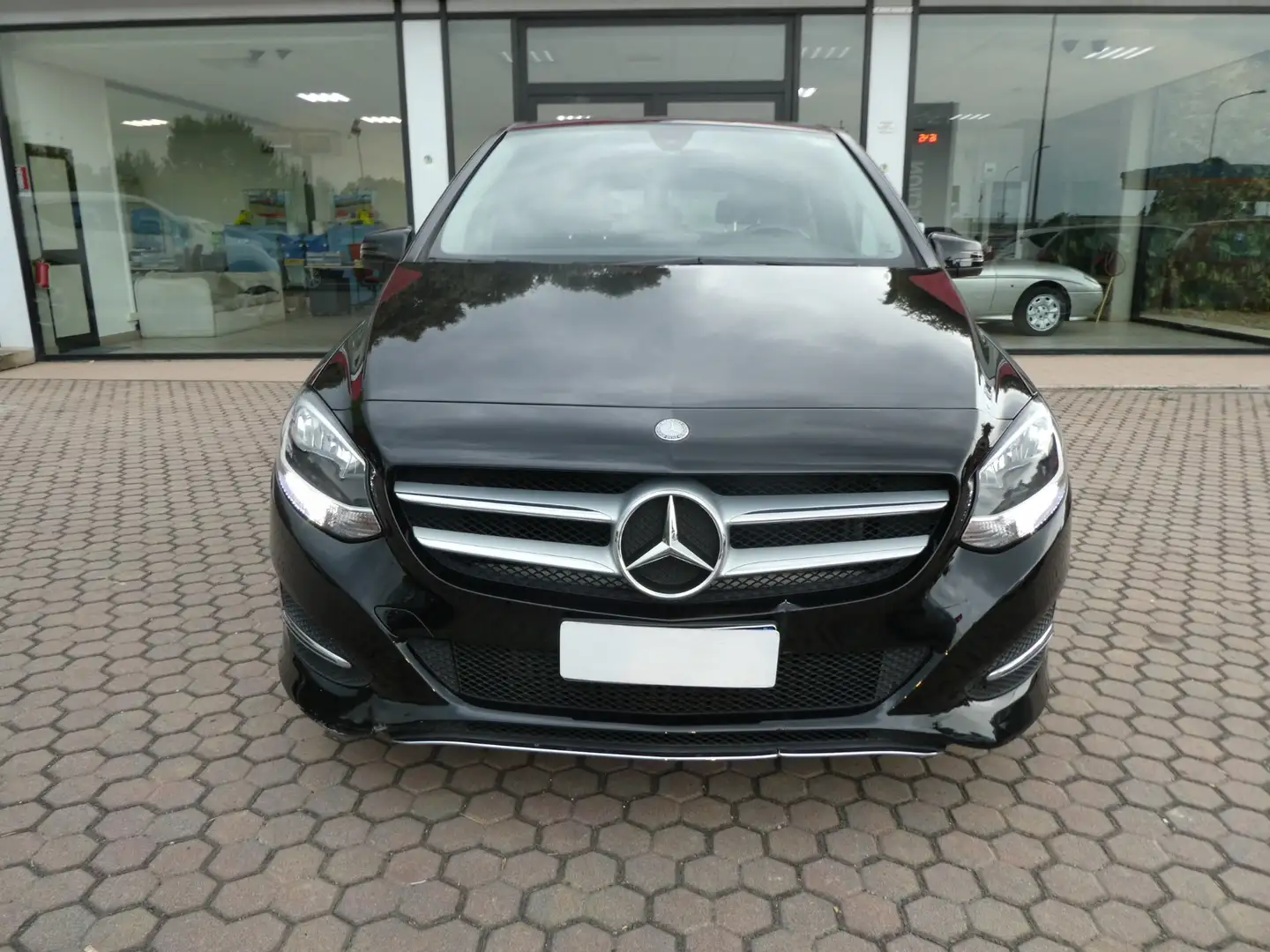 Mercedes-Benz B 180 B 180 d Premium OK NEOPATENTATI Nero - 1