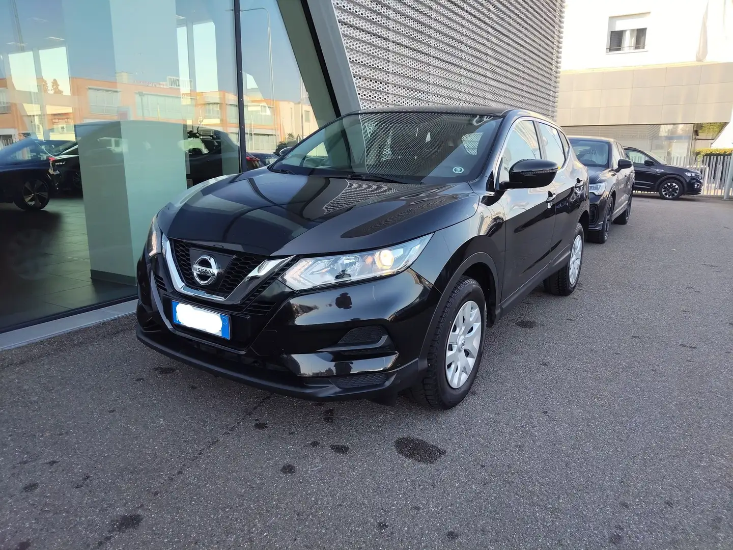 Nissan Qashqai Qashqai 1.5 dCi Visia Noir - 1