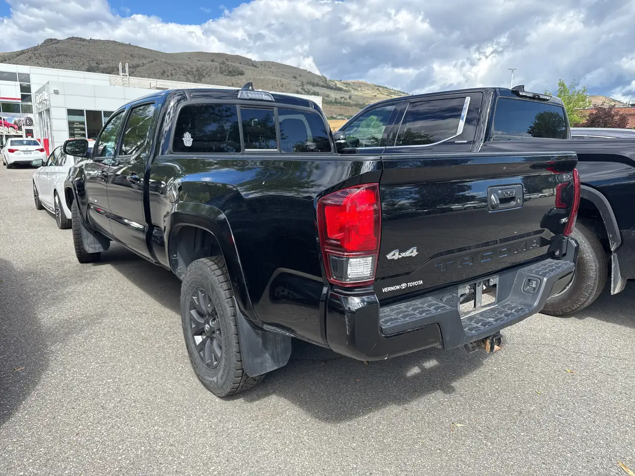 Toyota Tacoma photo Toyota Tacoma