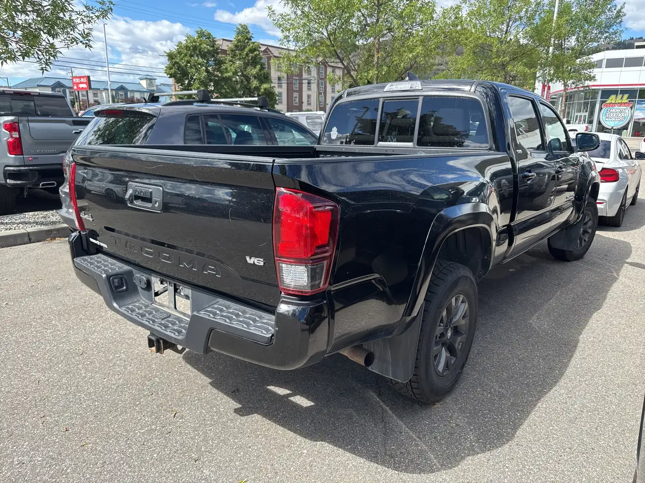 Toyota Tacoma photo Toyota Tacoma