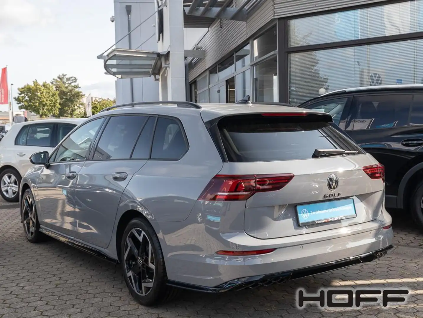Volkswagen Golf Variant 2.0 TDI DSG R-Line AHK HeadUp Kam. BlackSt Grau - 2