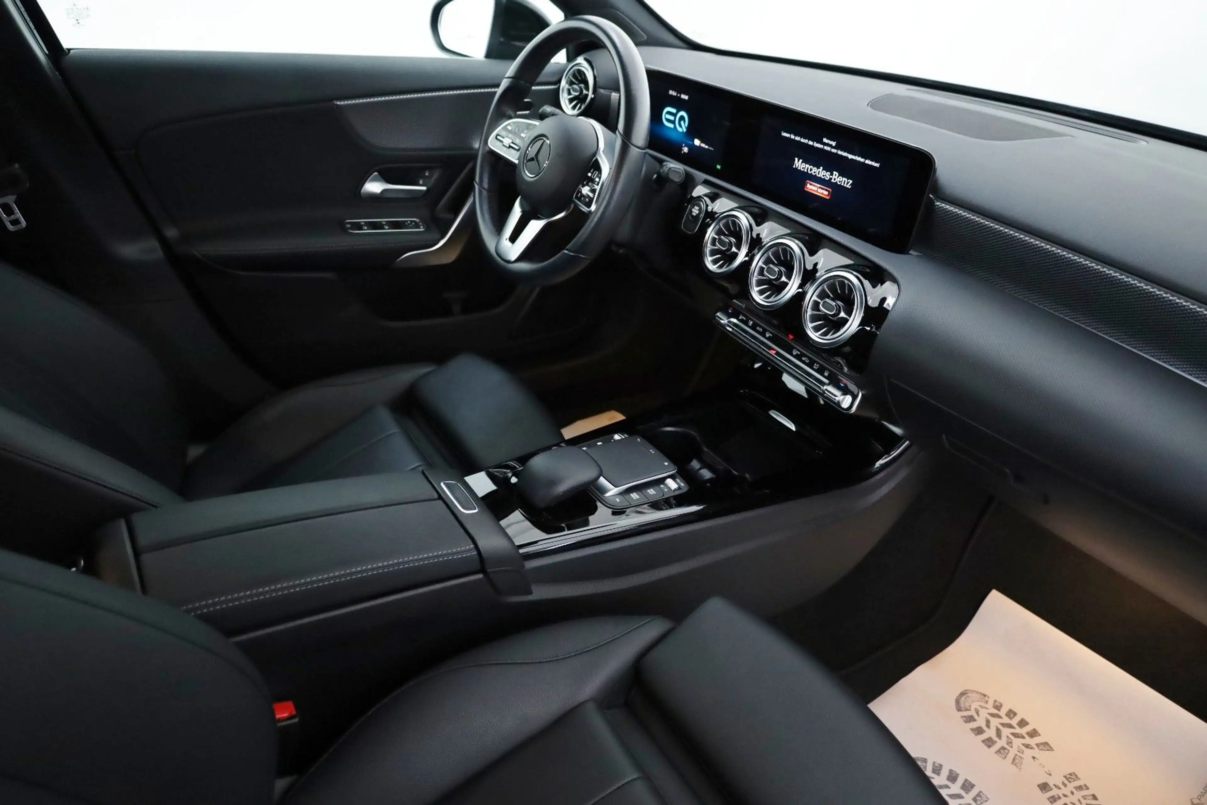 Mercedes-Benz A 250 e Progressive Lim.,Leder,Navi,LED,Kamera — photo 3