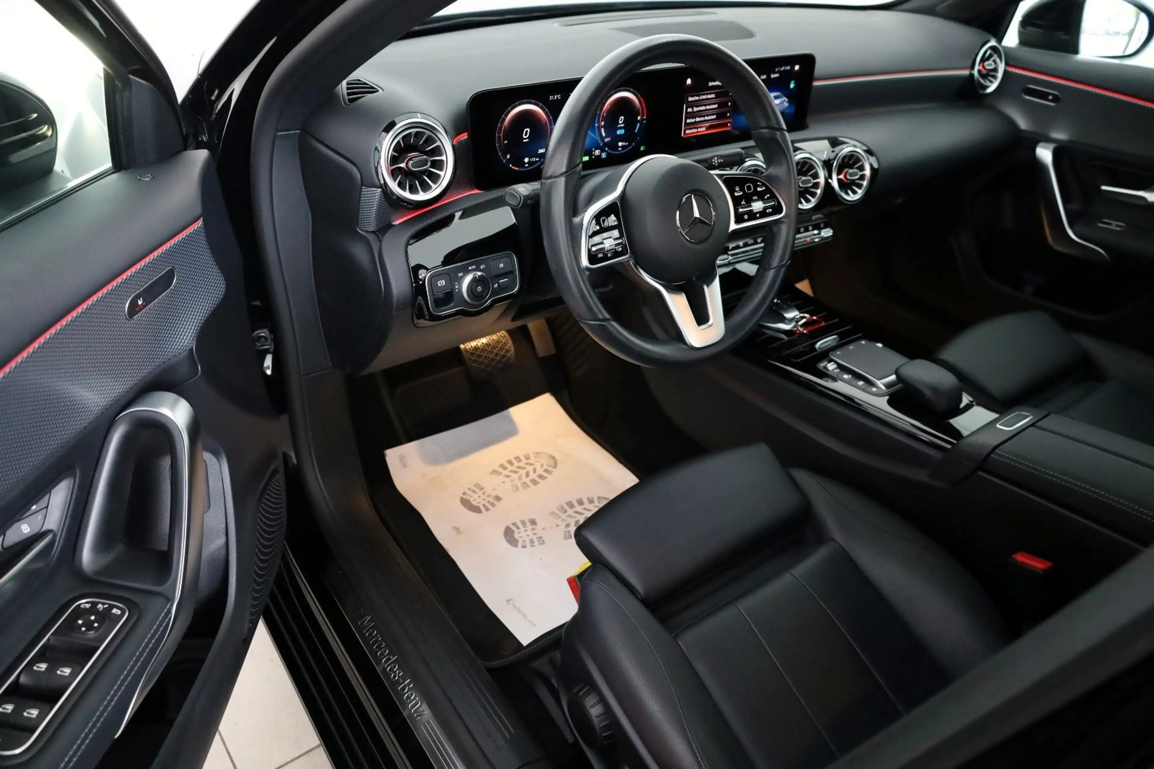 Mercedes-Benz A 250 e Progressive Lim.,Leder,Navi,LED,Kamera — photo 9