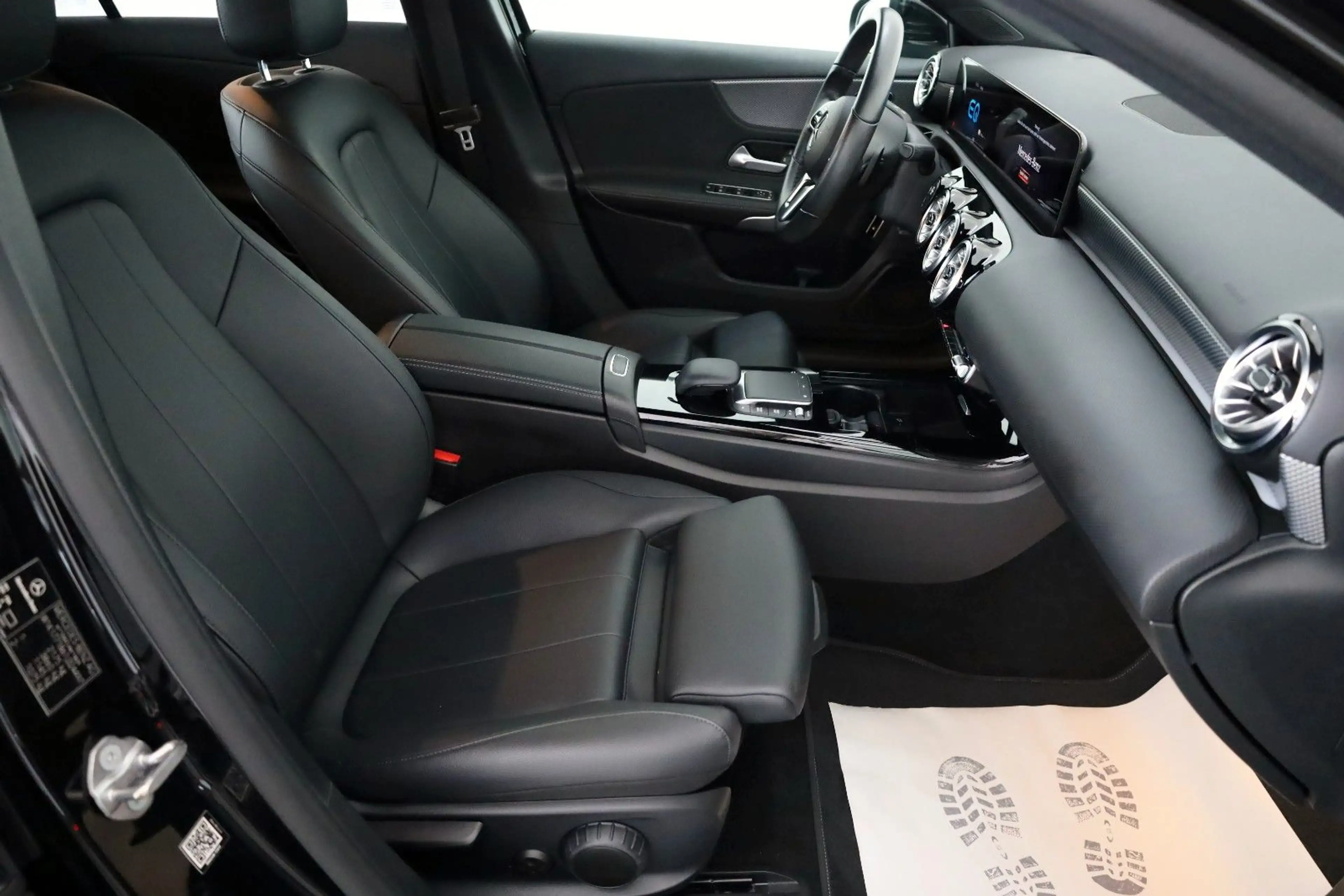 Mercedes-Benz A 250 e Progressive Lim.,Leder,Navi,LED,Kamera — photo 5