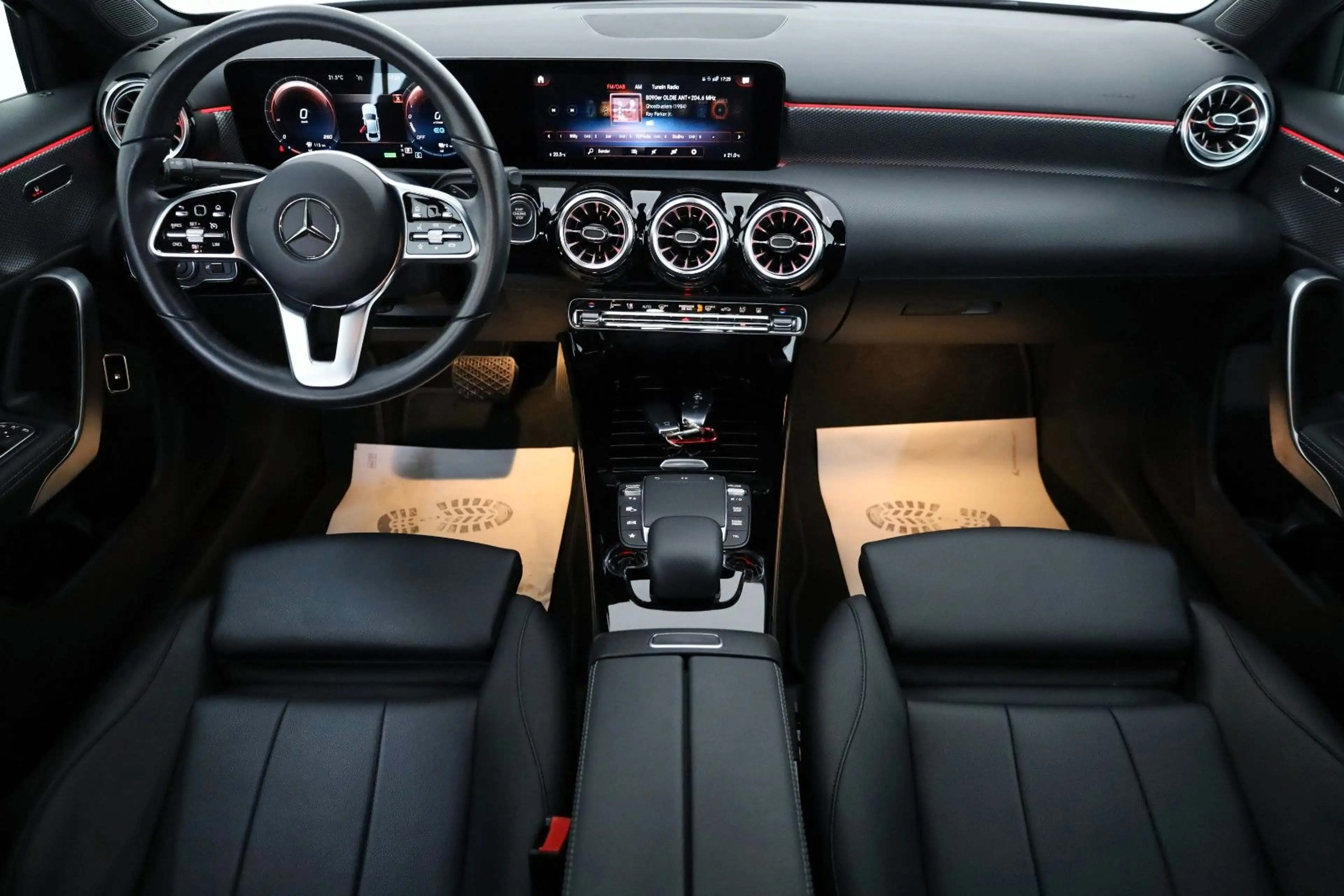 Mercedes-Benz A 250 e Progressive Lim.,Leder,Navi,LED,Kamera — photo 4