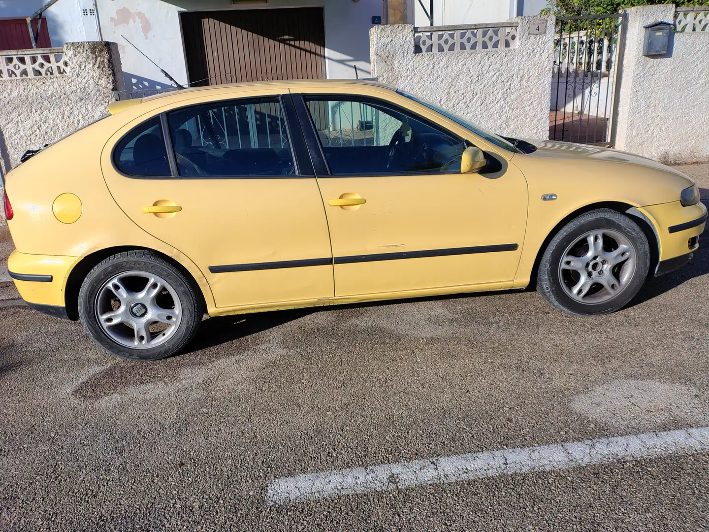 SEAT Leon León 1.6 Signa 105 Signa - 1