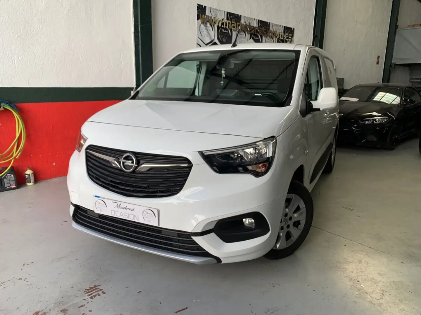 Opel Combo Life 1.5TD S/S Selective XL 100 Wit - 2