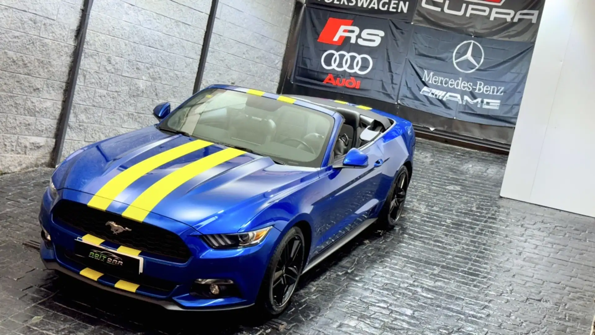 Ford Mustang Convertible 2.3 EcoBoost Azul - 1