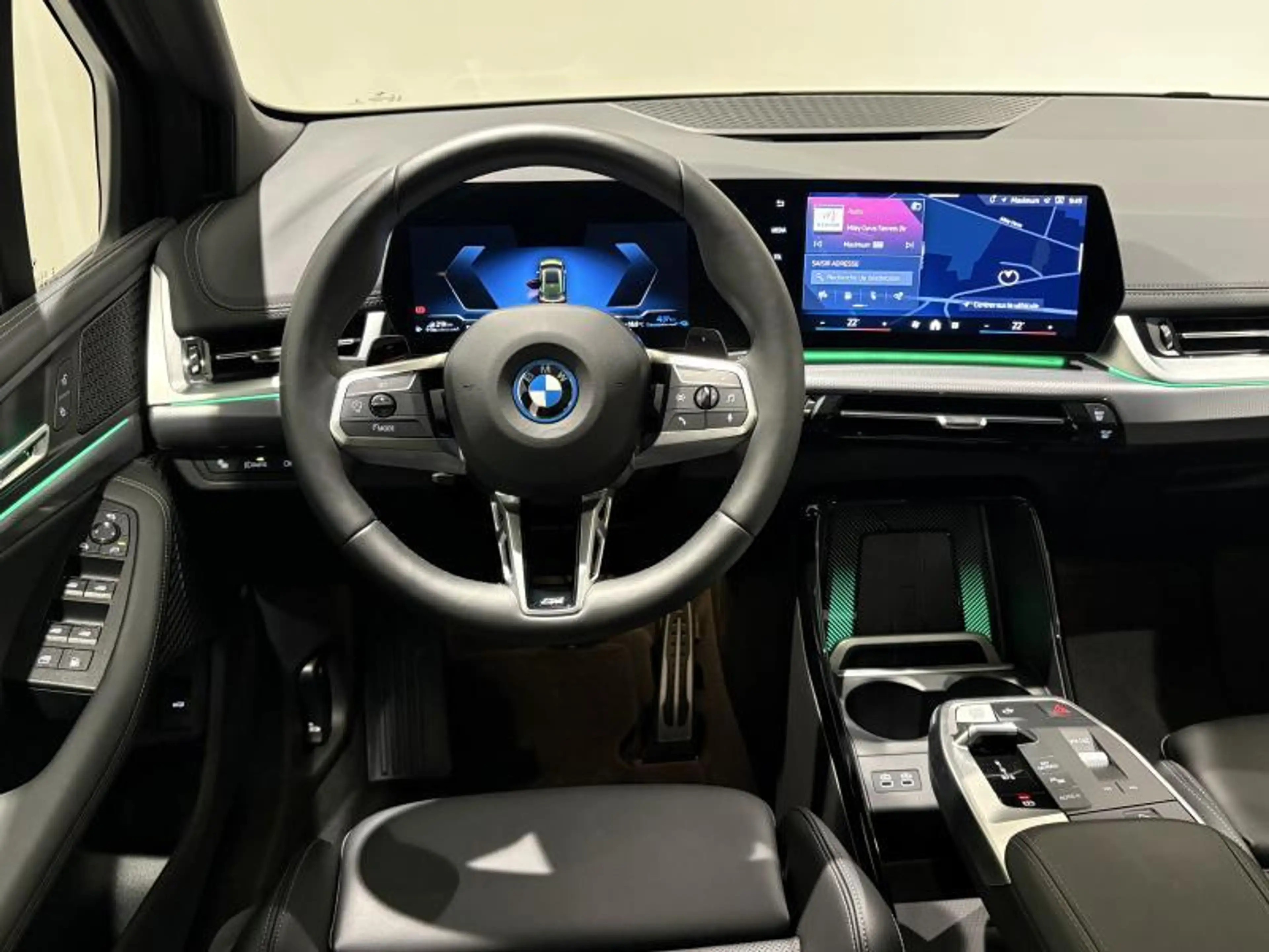 BMW 225 xDrive Active Tourer — photo 6