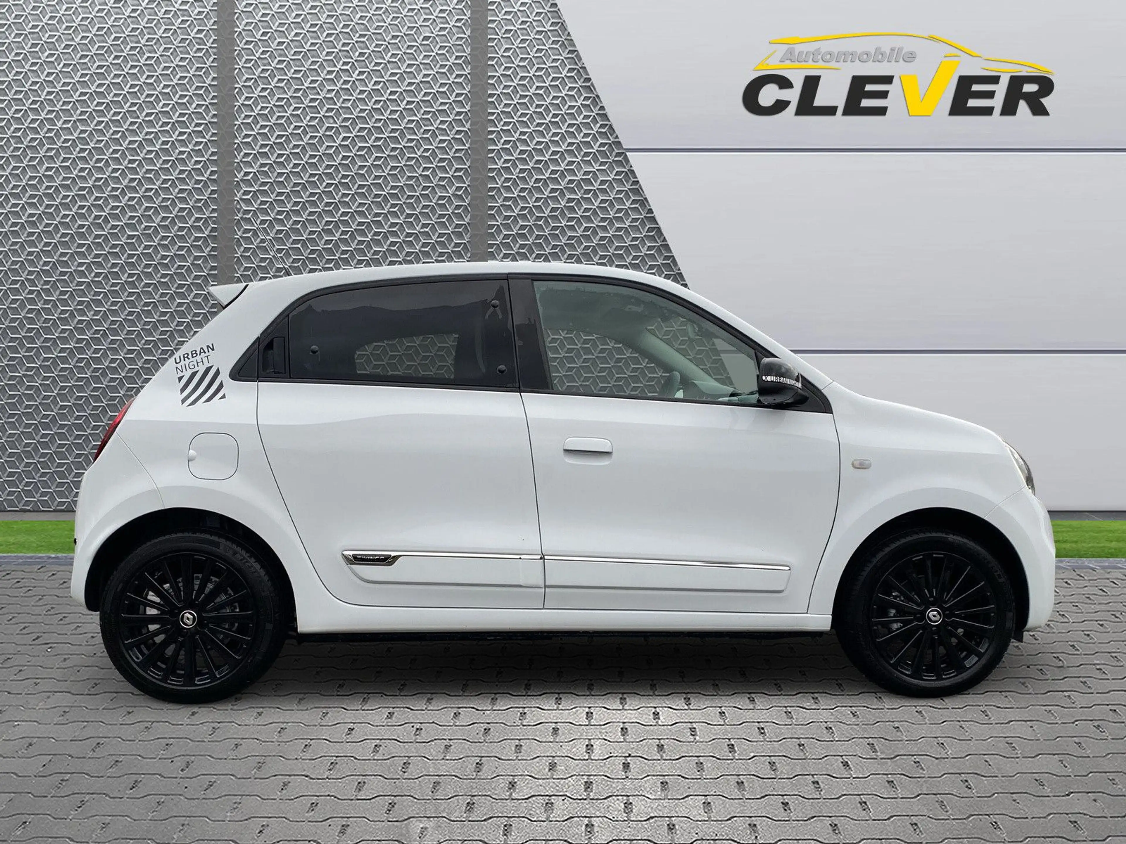 Renault Twingo Urban Night E-Tech Navi Kamera Sitzheiz — photo 3