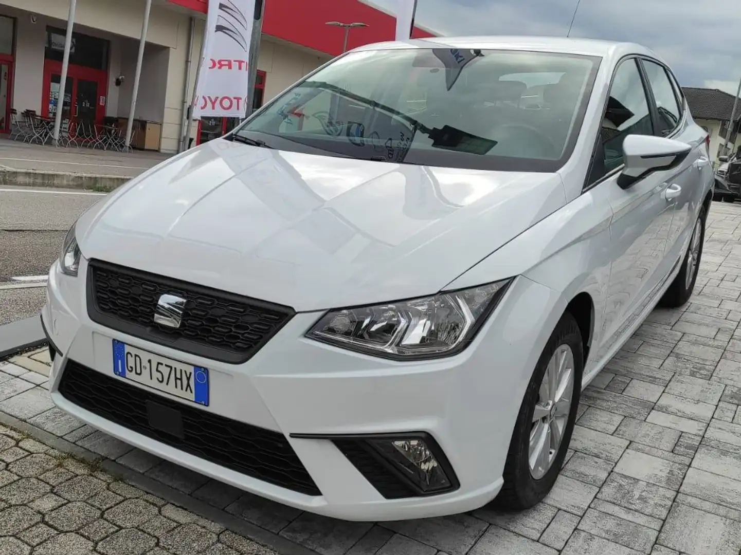 SEAT Ibiza 1.6 TDI 95CV MANUALE OK NEOPATENTATI Bianco - 1
