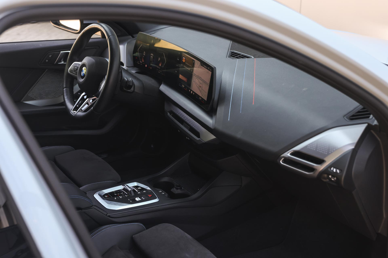 BMW 120 1 Serie M Sport Automaat / Sportstoelen / M Adapti — photo 10