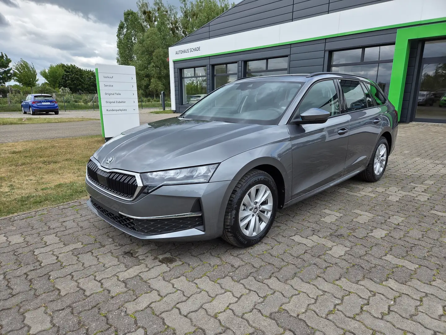 Skoda Octavia Combi 1.5 TSI mHEV DSG Selection Grigio - 1