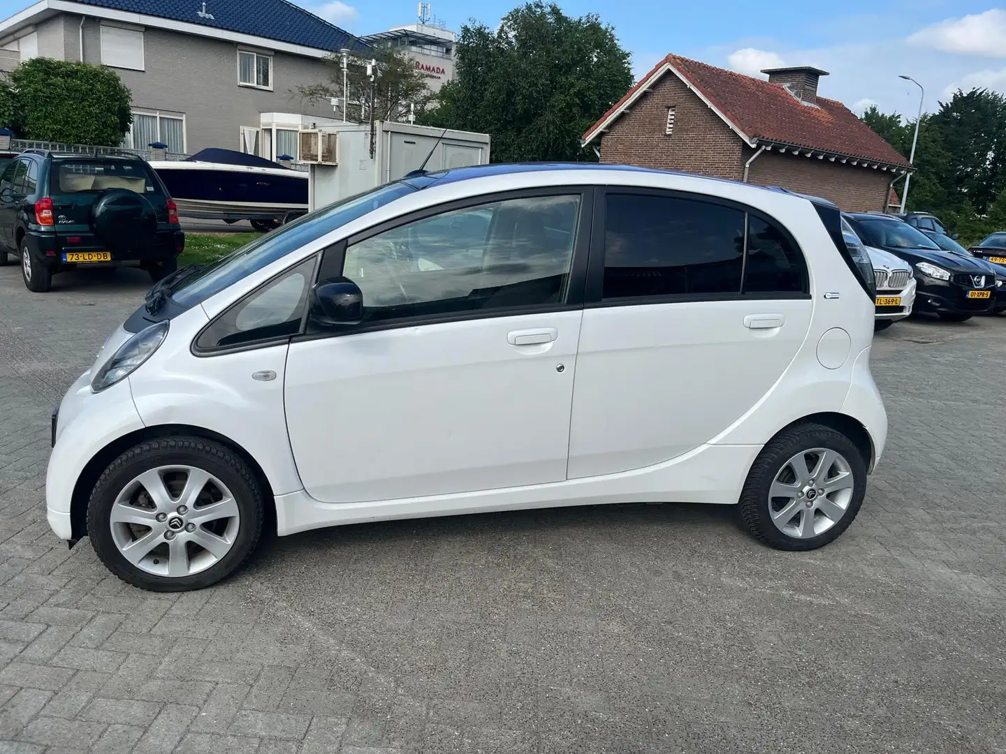 Citroen C-Zero 4-persoons 16 kWh incl thuislader Wit - 2