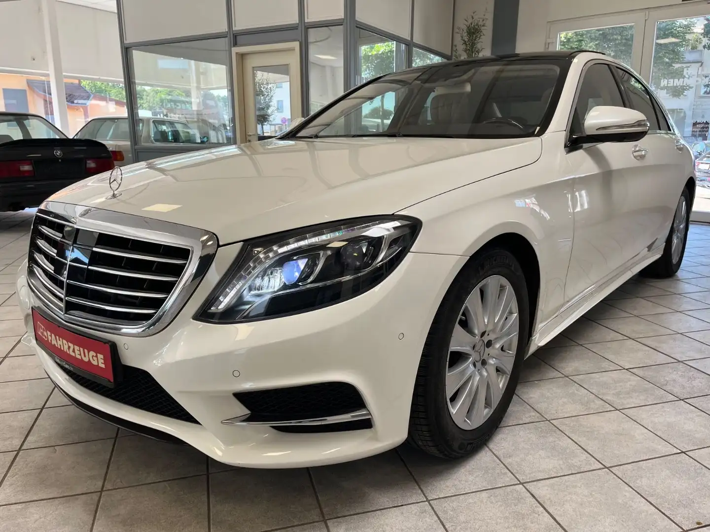 Mercedes-Benz S 500 4Matic Wit - 2