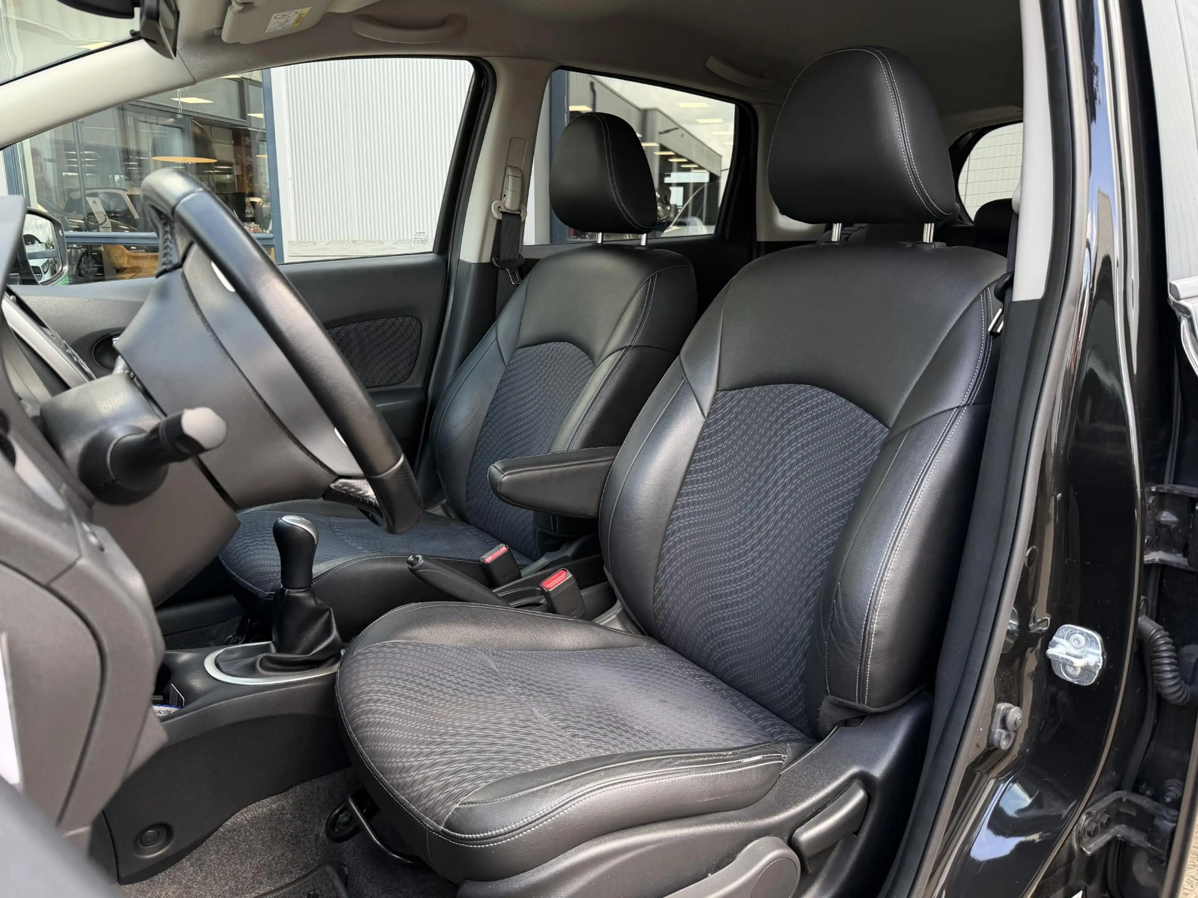 Nissan Note 1.2 Tekna | Dealer-Onderhouden/360° Camera/16-inch — photo 8