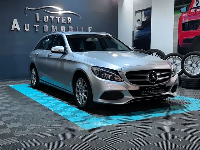 Mercedes-Benz C 180 C180 T-Modell*KLIMA*NAVI*PDC*AHK*BI-XENON* ASSES