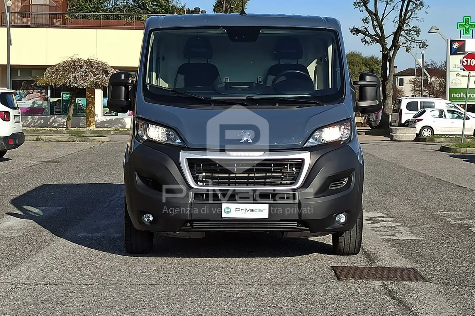 Peugeot Boxer 330 2.2 BlueHDi 120 S&S PC-TN Furgone Premium IVA Azul - 2