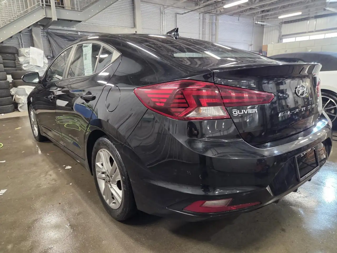 Hyundai ELANTRA снимка Hyundai ELANTRA