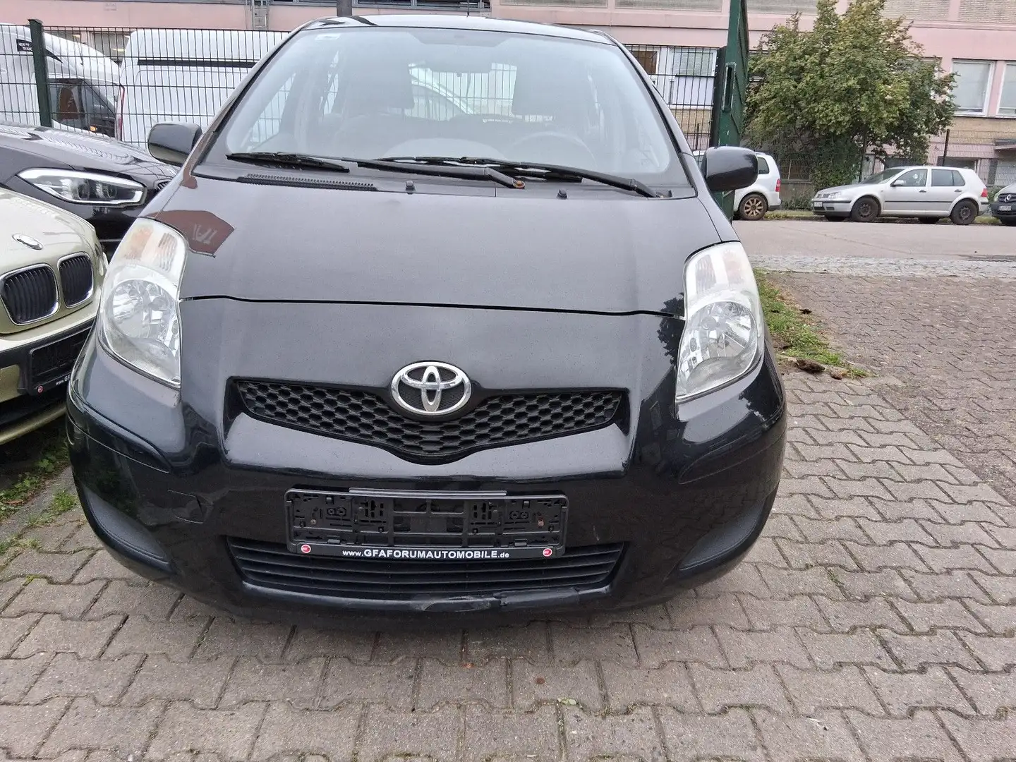 Toyota Yaris Sol Automatik Klima 4 Türen 1.Hand Noir - 2