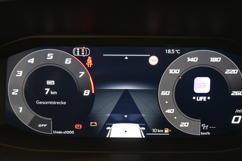 SEAT Leon Style Edition 1.5 TSI 115 PS — photo 9
