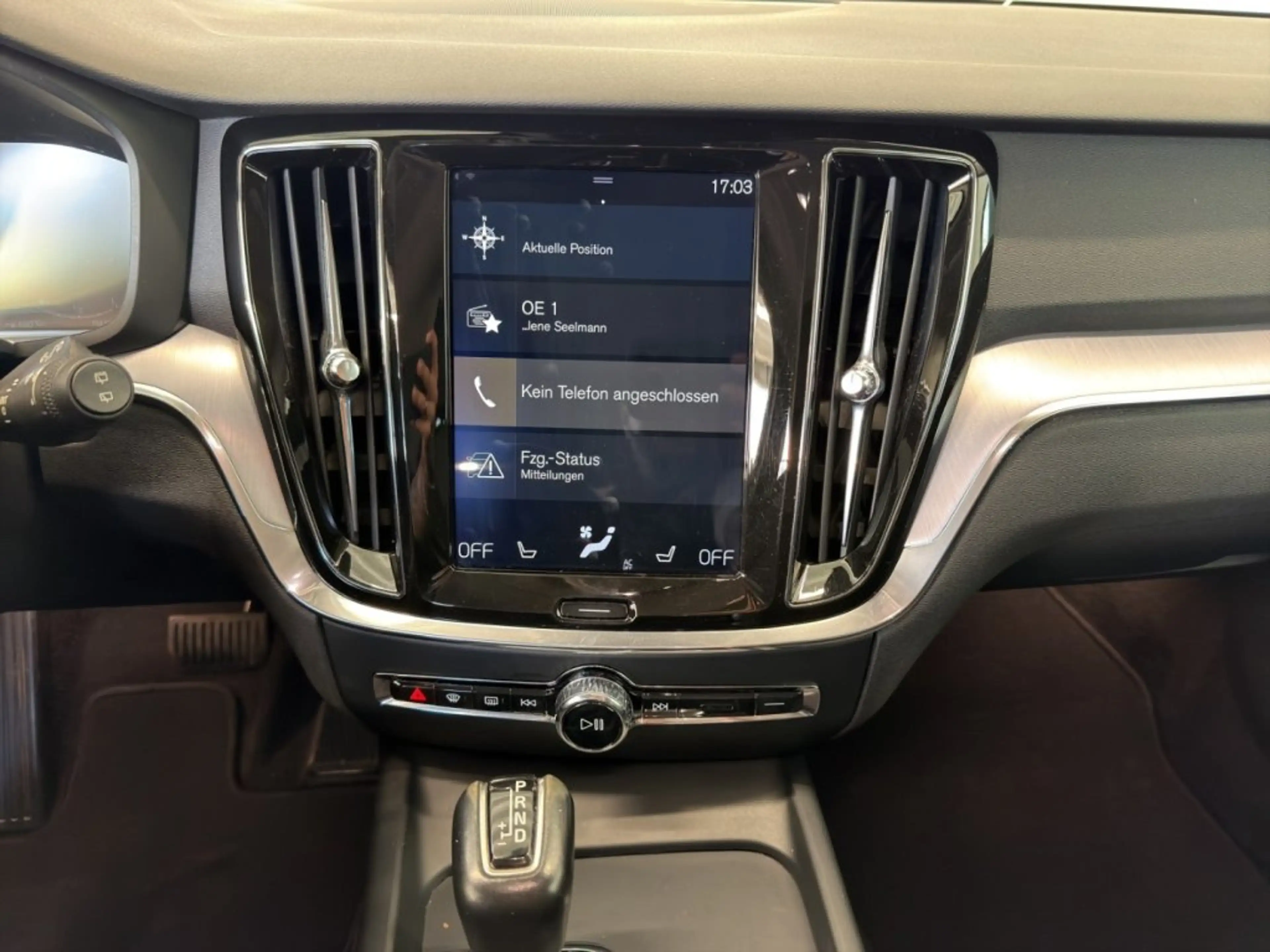 Volvo V60 D3 — photo 10