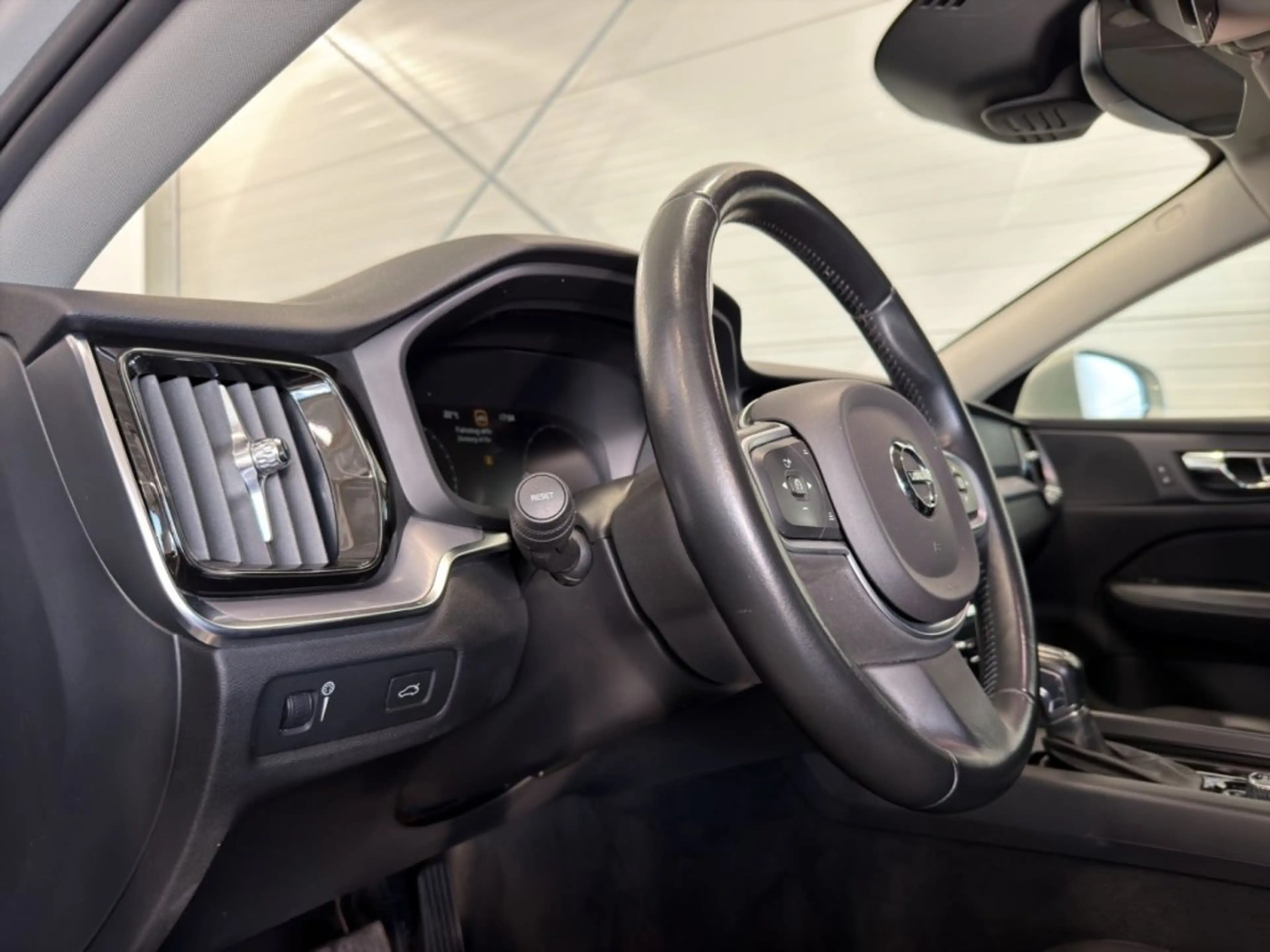 Volvo V60 D3 — photo 13
