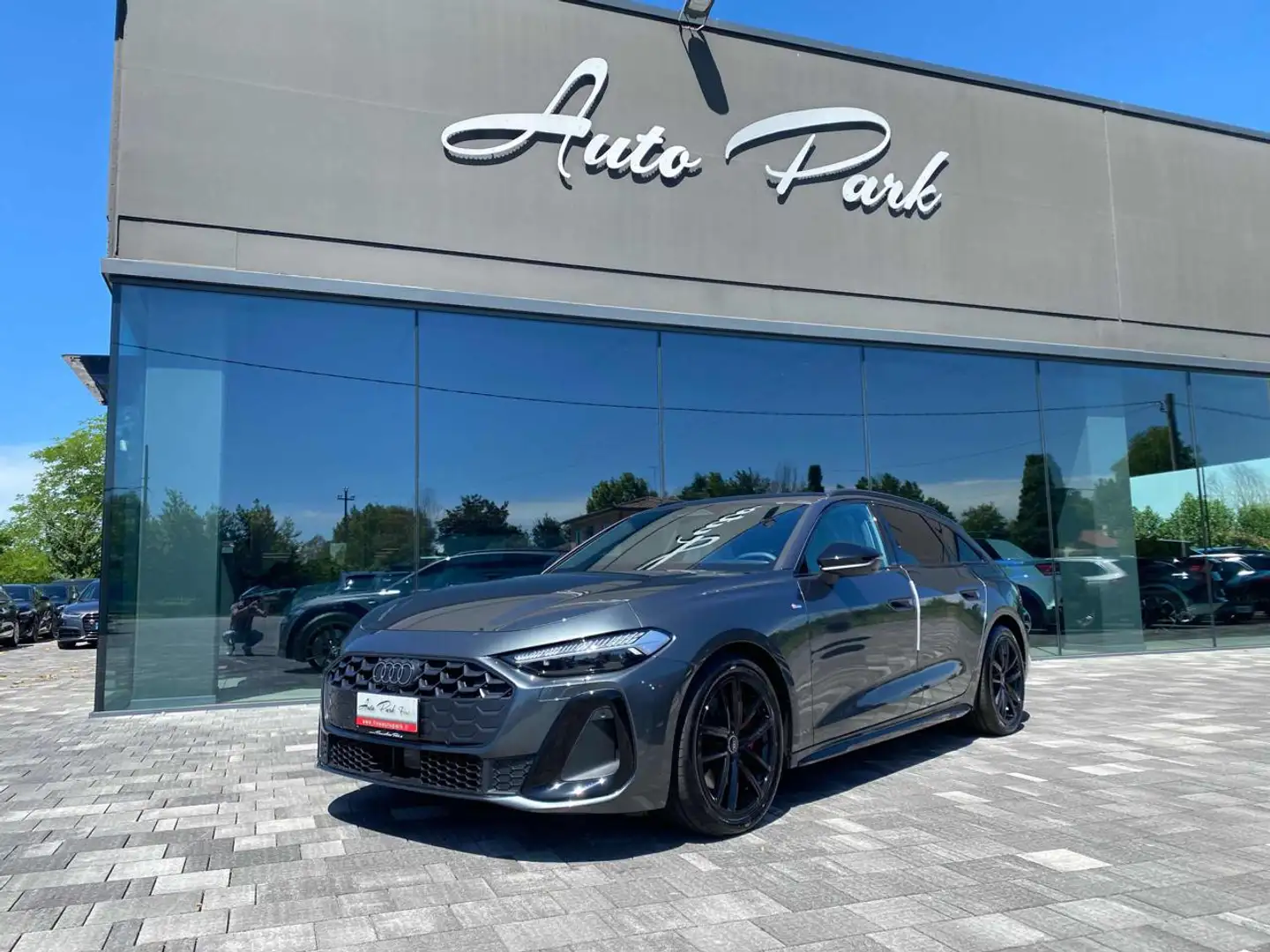 Audi A5 Avant TDI 150 kW mHEV+ S tronic S Line edition Grigio - 1