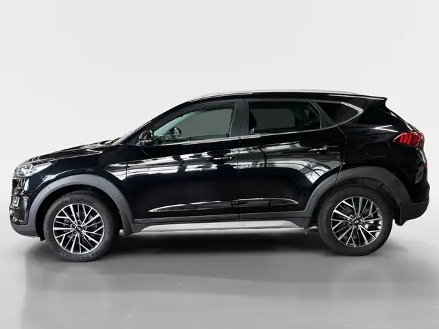 Hyundai Tucson view 3