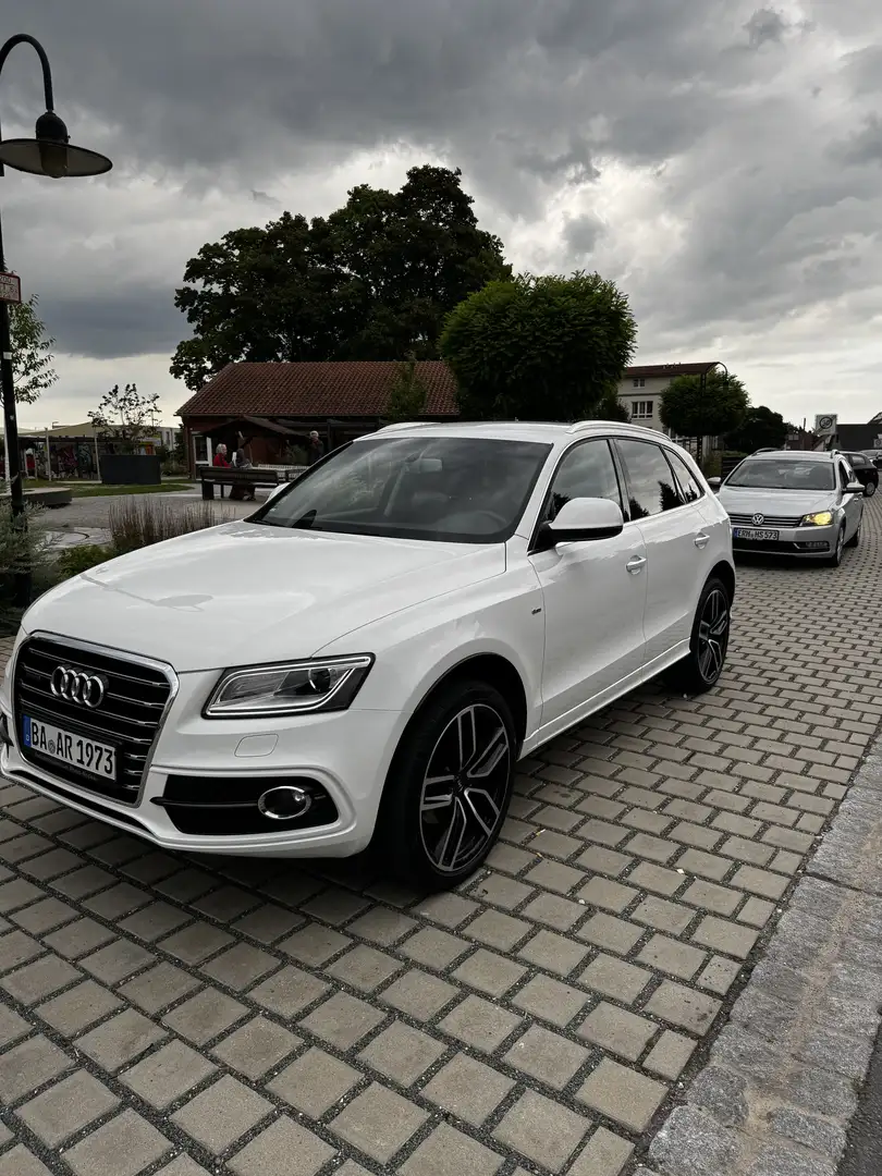 Audi Q5 2.0 TDI quattro S Line - 2