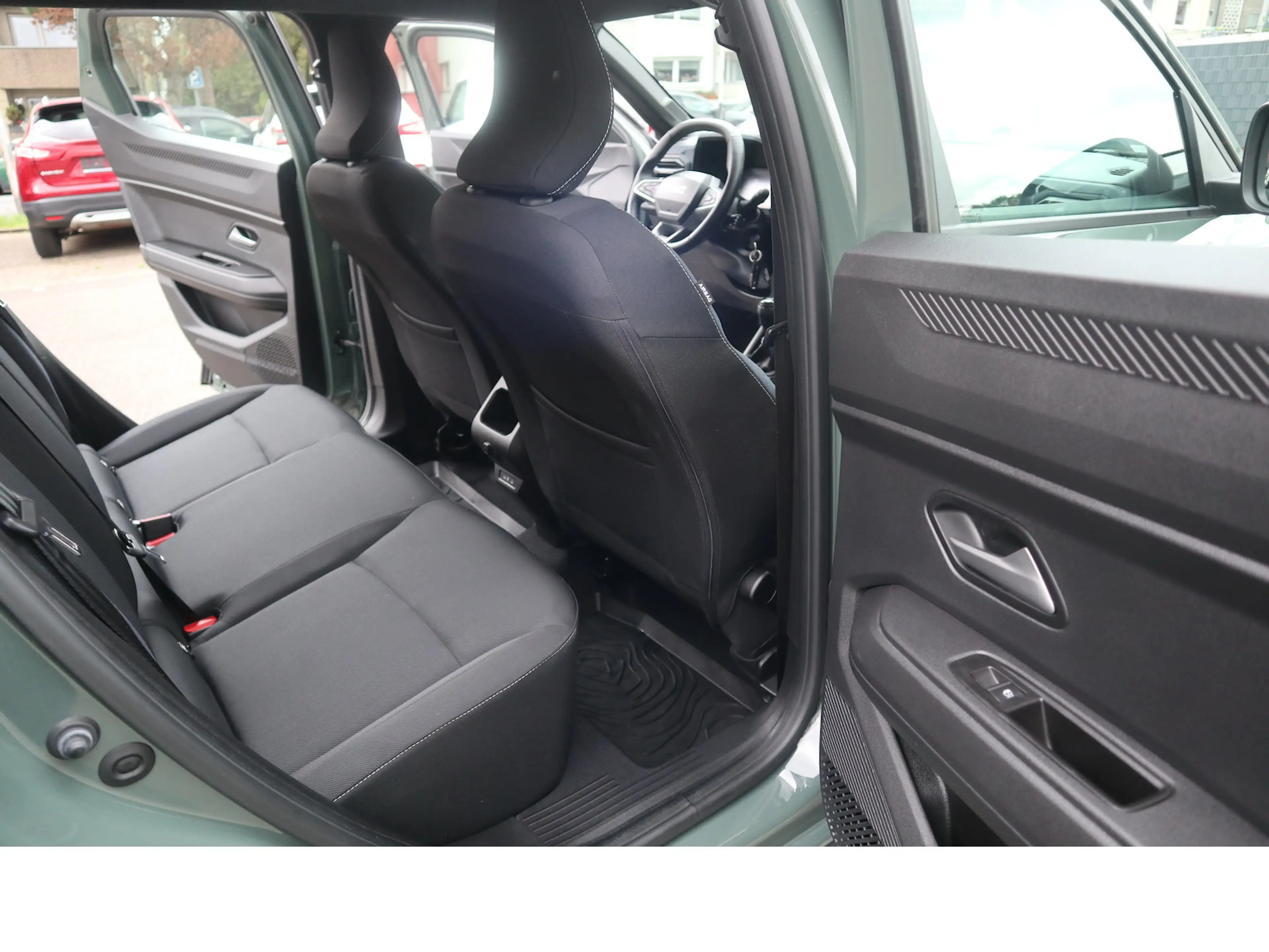 Dacia Duster ECO-G 100 Expression LPG Scheckheftgepfle — photo 14