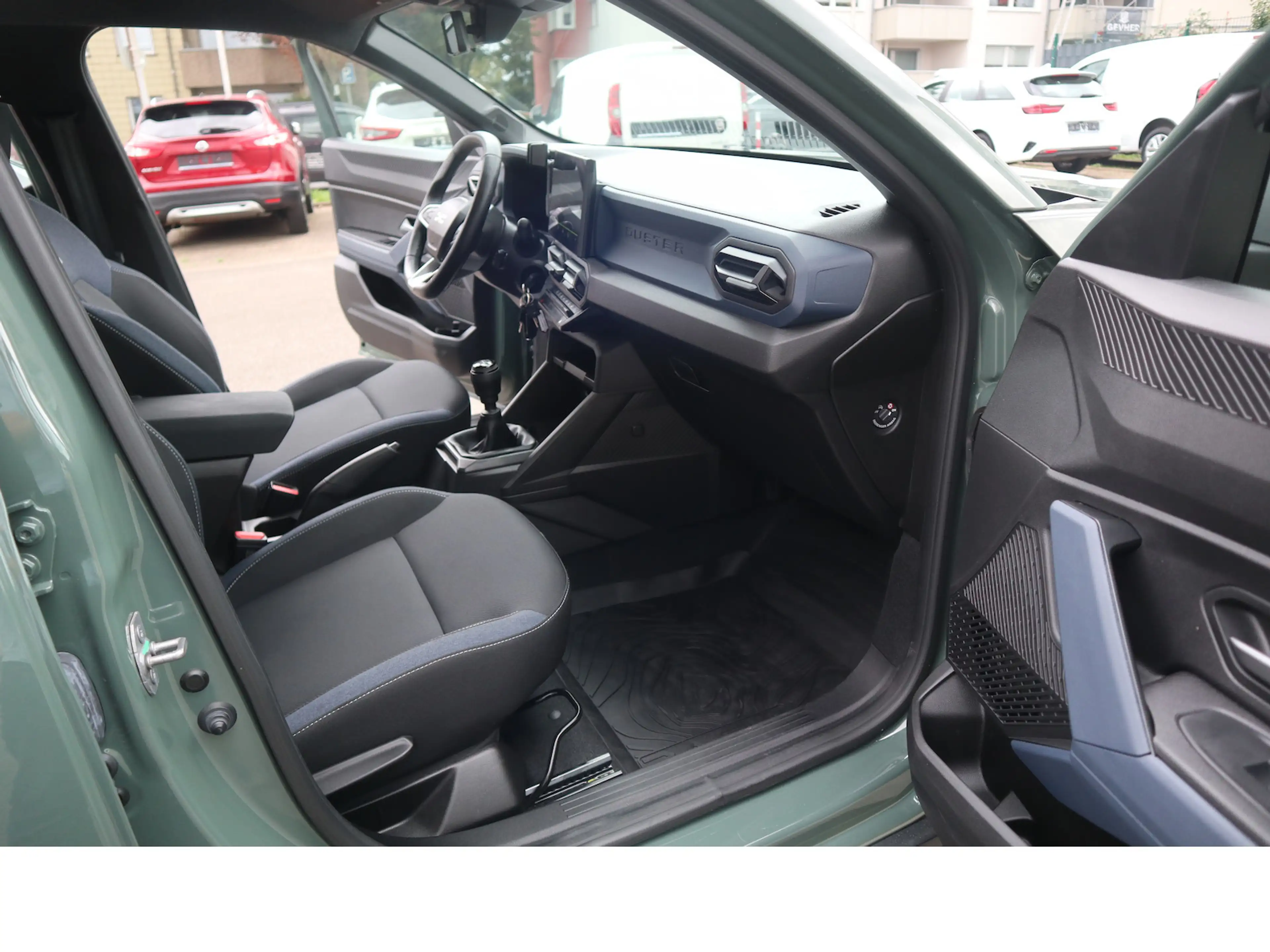 Dacia Duster ECO-G 100 Expression LPG Scheckheftgepfle — photo 12