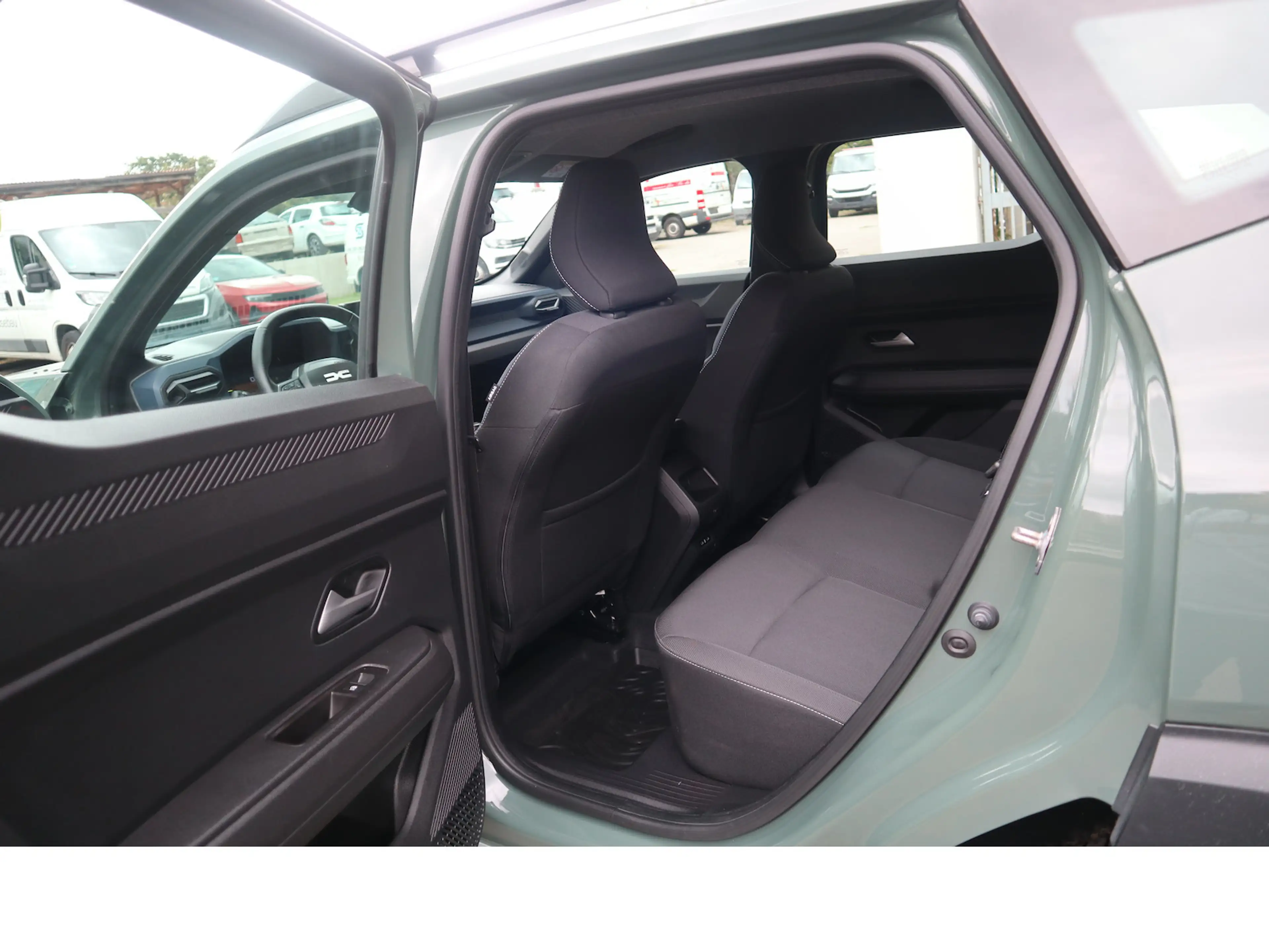 Dacia Duster ECO-G 100 Expression LPG Scheckheftgepfle — photo 10