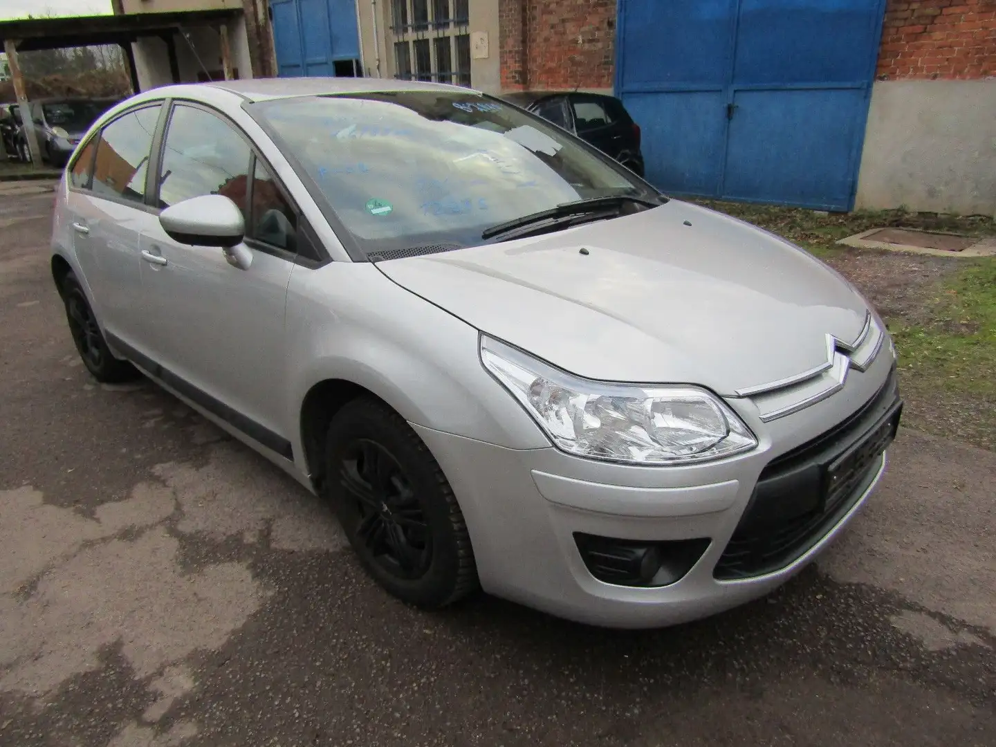 Citroen C4 Lim. Tonic TÜV01/27 Klimaautomatik Silber - 1