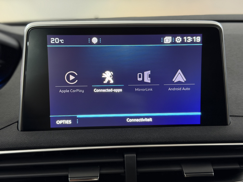 Peugeot 5008 1.2 PureTech Blue Lease Executive 7P Clima, Parkee — photo 22
