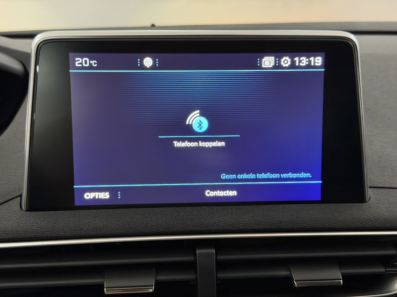 Peugeot 5008 1.2 PureTech Blue Lease Executive 7P Clima, Parkee — photo 24